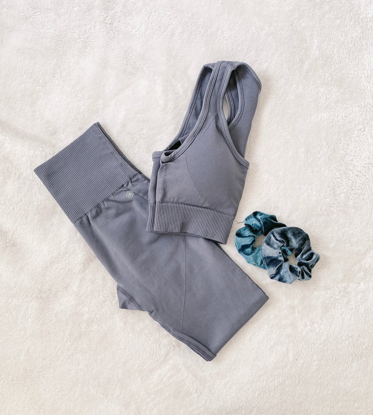 DUSTY CLOUD SEAMLESS LEGGINGS - Cozy Collection